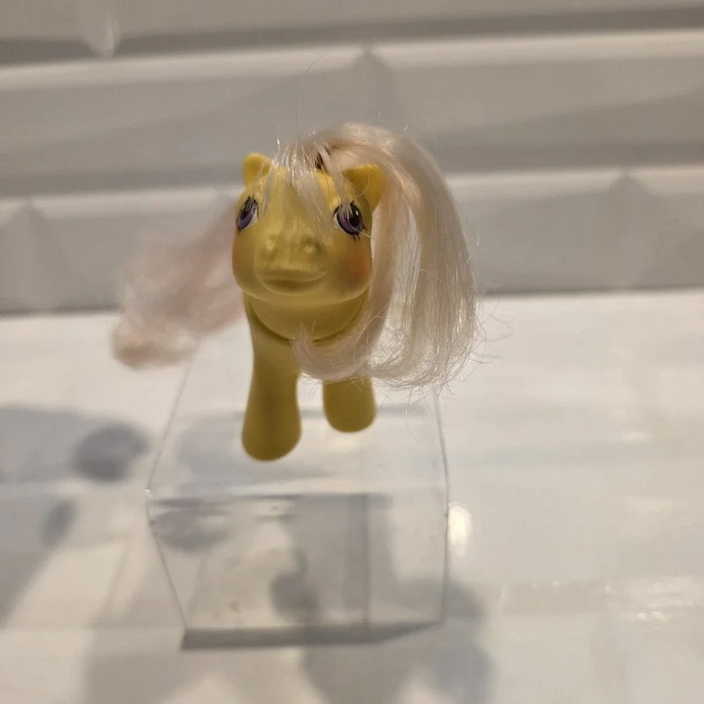 Vintage 1987 Hasbro My Little Pony Baby Snippy Peek-A-Boo Yellow